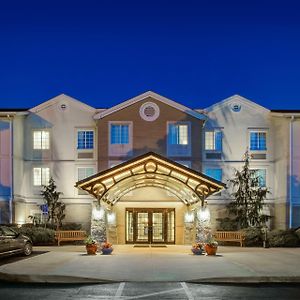 Staybridge Suites Cleveland Mayfield Heights Beachwood By Ihg