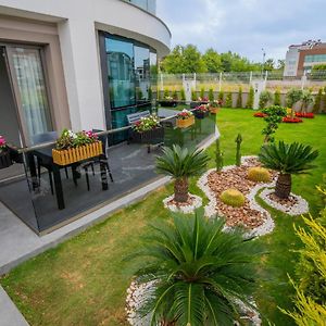 Lara Marine Homes